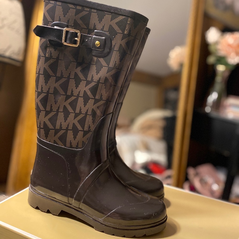 Micheal Kors Logo Rainboots🤍